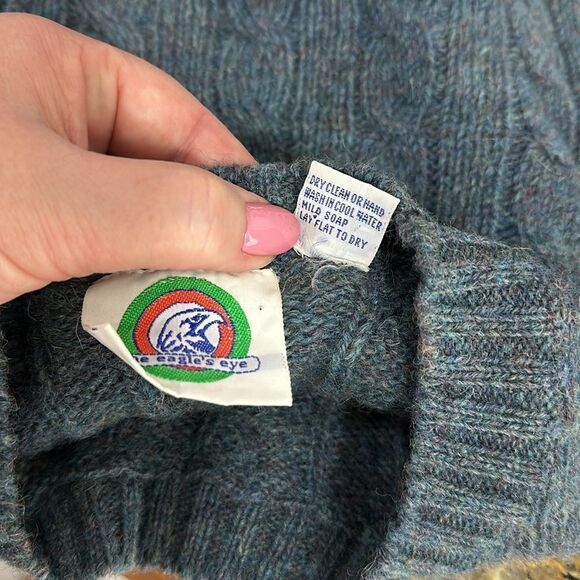 The Eagle’s Eye Vintage Cable Knit Crew Neck Sweater Size S - Picture 5 of 7